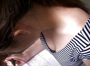 Downblouse hidden cam clip of a japanese girl's tits