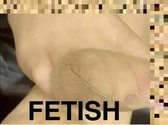 FOOT WORSHIP “NUDE NYLONS Sexy RED Polish TOES” CLIP EXCLUSIVE Content available on FANSLY