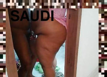 Saudi Muslim hijabi sexy maid rough fucked in bathroom by owner when she washing clothes
