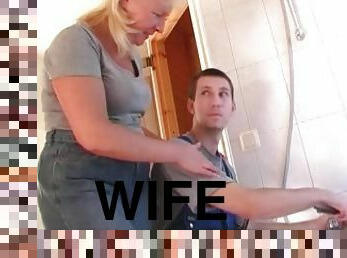 Bored housewife seduces the plumber and he makes her pussy happy
