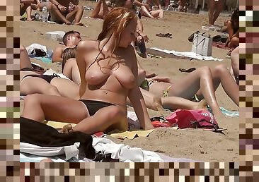 Sexy Topless on the Beach. Amazing tits. Videos Full HD.