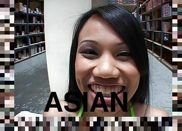 asiatic, anal, jet-de-sperma, star-porno, sex-in-trei, dublu, tailandeza, penetrand