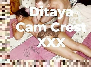 Ditaya gets an Ass Massage from Cam Crest