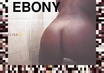 Big ass Ebony Twerking naked in the shower