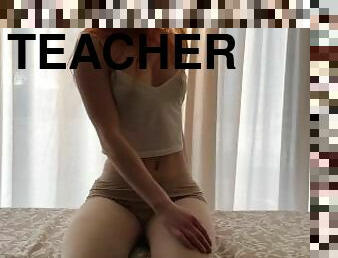 This seductive redhead yoga teacher is not wearing panties under her leggings