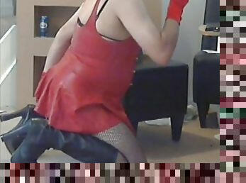Maninboots in red latex dress and anal fun