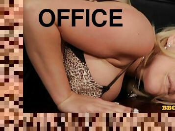 IR office anal MILF fucked by BBC in ass and in tits