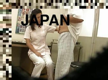 Japanese doctor gives a blowjob to her patient in hidden cam video