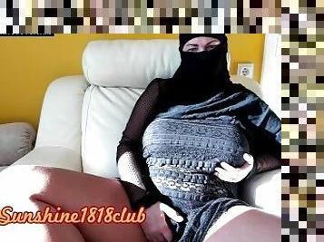 East Coast Emirates big tits babe in Hijab Arab Muslim webcam sex October 31