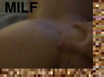 Milf with fat ass riding cock reverse cowgirl