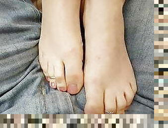  Pink Toes  Footjob through Jeans