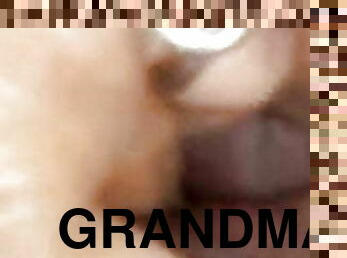 isoäiti, masturbaatio, vanha, amatööri, kypsä, isoäiti-granny, milf, latino, äityli, isot-upeat-naiset