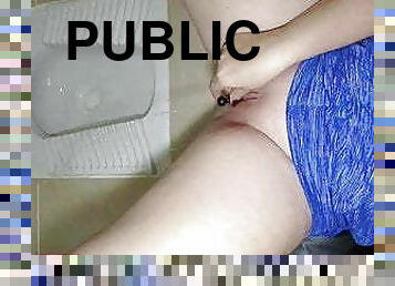Pee and Peehole Insertion in Public Toilet 