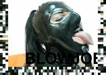 Blowjobs and latex mask is a good combination