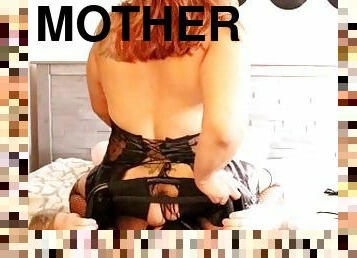 Mistress Bethany smothers sub while getting her ass and pussy eaten