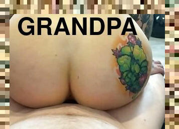 Sexy Tattoo Slut Mari Galore is pleasing Grandpa Hans. BTS Homestory