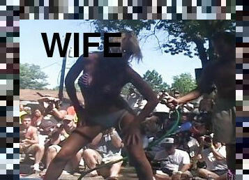 Hot Wife Bikini Strip Off At Nudes A Poppin