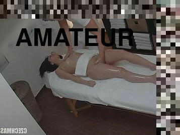 Masseur Takes Care Of His Sexy Customer - spycam amateur fetish sex with cumshot
