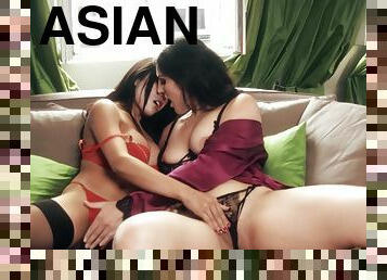 asiatique, cul, gros-nichons, fisting, anal, interracial, jouet, fellation-profonde, trio, naturel