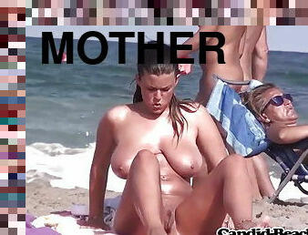 Super Exciting Big jugs Naked Teenager Mother I´d Like To Fuck Beach Voyeur Spy Camera