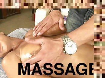 Lisa Ann - Massage with surprise - lisa ann