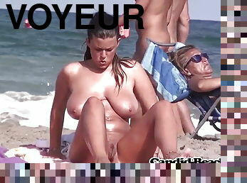Super Very Hot Big honkers Naked 18Yo Girl Mom Beach Voyeur Spy Camera
