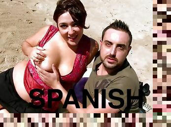 Spanish Amatuer Couple Picked Up On A Beach