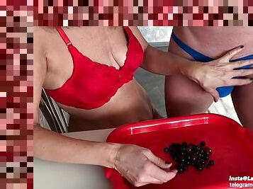 Granny milking cock slave eating cum bdsm real orgasm taboo