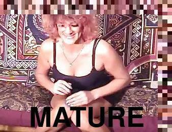 Mature slut can make any cock cum