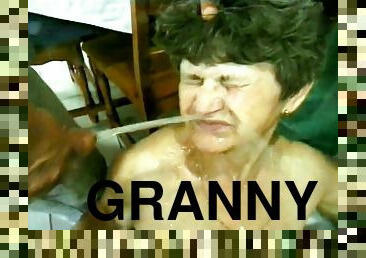 Hungarian Granny - vintage pissing fetish with old mature slut