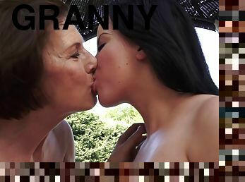 A granny gets her vintage pussy rocked by a hot teen lesbian