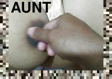 Desi Aunty puffy nipples