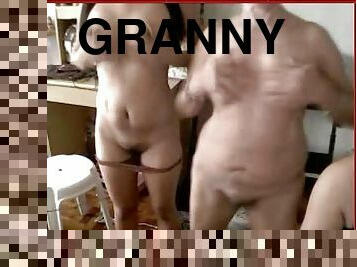 Granny and teens on the webcam