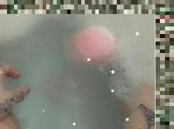 ????Valentines Bubble Bath Bomb