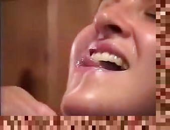 Amateur Cock Sucker Enjoying the Taste of Cum in Homemade video