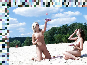 nudistické, na-verejnosti, amatérske, teenagerské, pláž, nádherné
