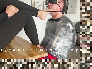 Tied to the chair with foil. There's no way out!, footgagging no mercy. Full vid. on OF