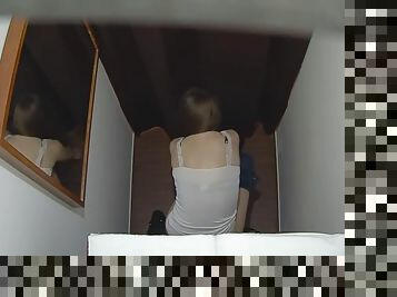 Spy cameras film her oiled up massage