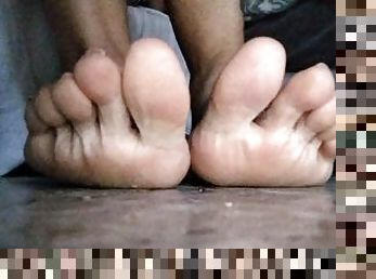 Barefoot with my dirty feet and toes!!