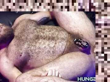 NEW RELEASE! FFMDOR AND HUNGERFF HAVE THEIR FIRST FIST FUCKING PIGGY SESSION! EASY DOUBLES + ARMPIT